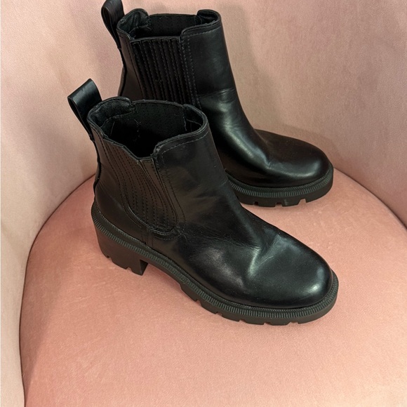 Target Black Chunky Ankle Boots - Picture 1 of 2